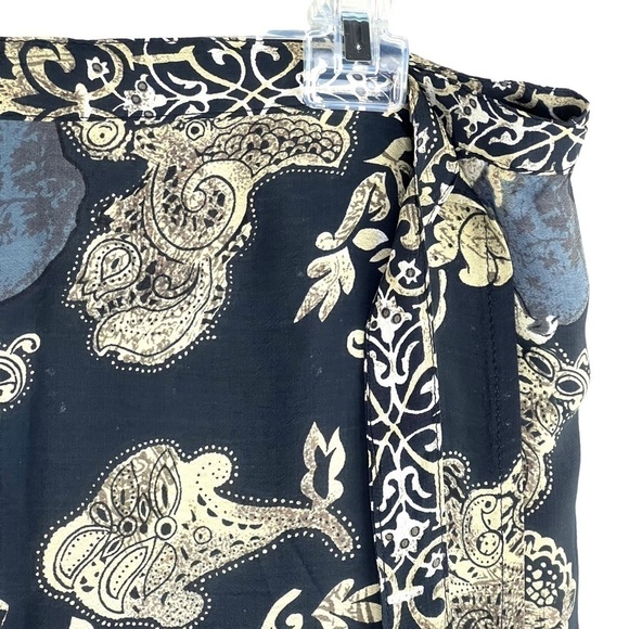 NEW- Wrap Around, Waist Tie, Floral, Scroll Design Hem Long Maxi Dress One Size - Picture 3 of 9